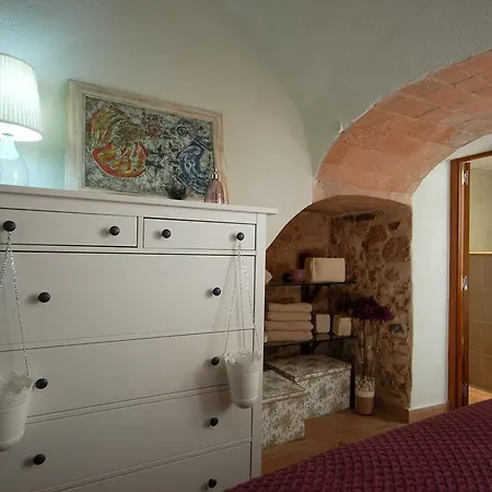 Lets Holidays Romantic Apartment